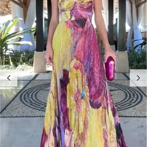 Spaghetti strap swing Floral Multicolor Maxi Dress M